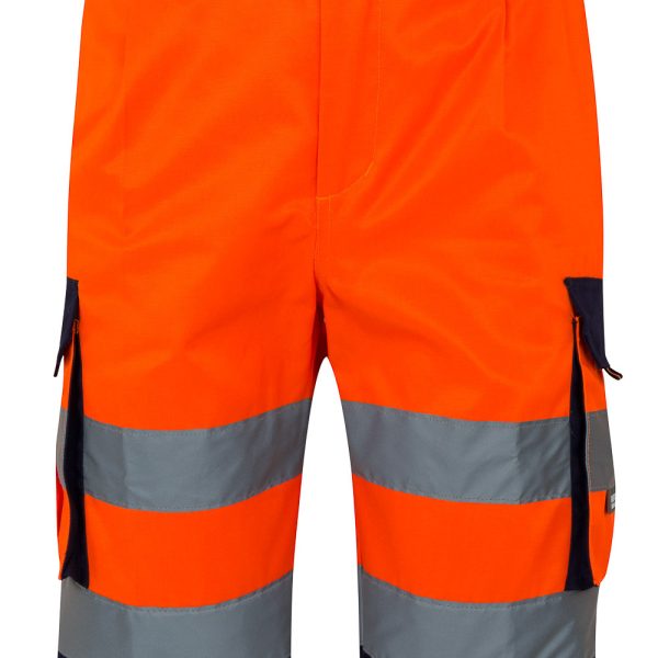 Two-tone multi-pocket bermuda shorts